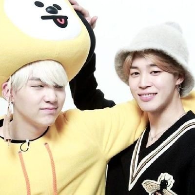 r8FWkSkksVI9DK6's profile picture. (◍•ᴗ•◍)❤