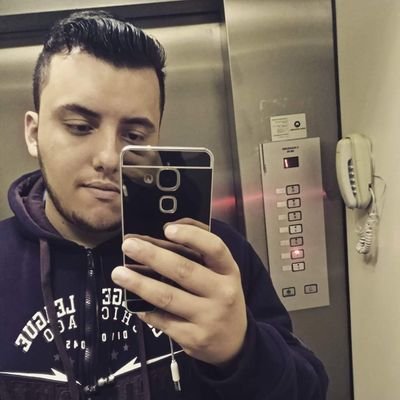 O que vale na vida não é o ponto de partida e sim a caminhada. Caminhando e semeando, no fim terás o que colher.