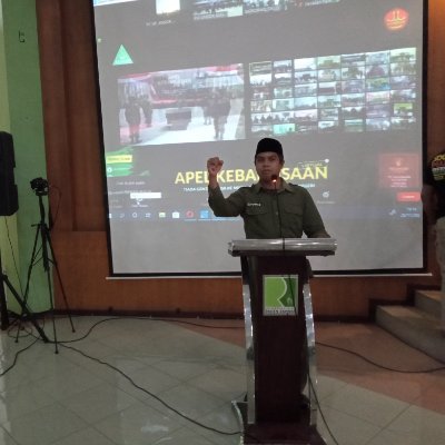 Bela agama bangsa negeri