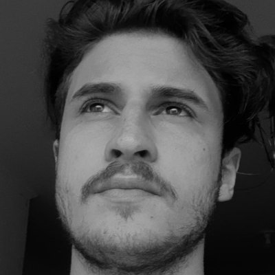 olianiguilherme's profile picture. "a vida é igual a um morango ou vc come ou ele estraga"