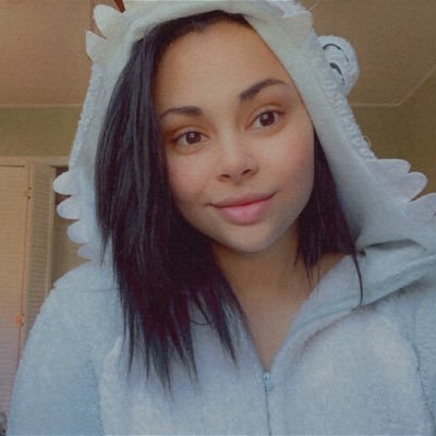 PuffsDaily's profile picture. Hello my name is Lex, and I’m here to share my cannabis journey with you and show you what’s out there. Instagram Daily_Puffs