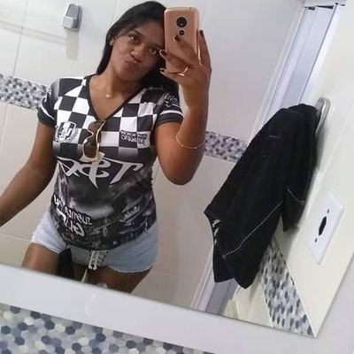 menina dos olhos de Deus 🙌
Trilha sonora do gueto é o meu lema ❤️
