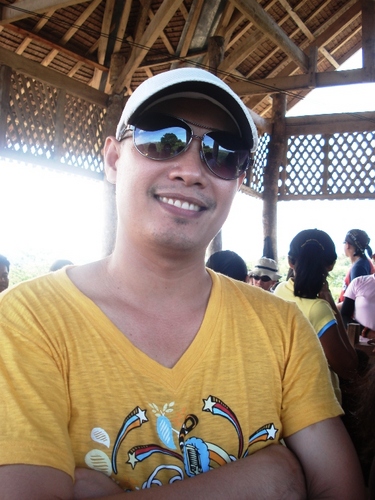 Ynnadskie's profile picture. Farmer, TV Addict, Businessman