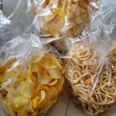 DeviWah75542203's profile picture. bersyukur