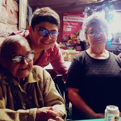 klviin_munoz's profile picture. Donde no llega la fuerza, llegan los huevos. nada me detiene!!