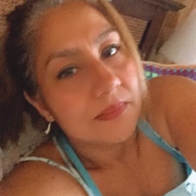 carolinavergarf's profile picture. Mom de Cony,Ale, Carla,Anto y Coto, Hiperactiva I’m👑,Cocinera y tejedora innata, autodidacta, dispersa c/deficit atencional,enamorá de JC forever♥️soy donante✨