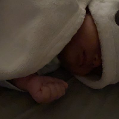 وليت الذي بيني وبينك عامر وبيني وبين العالمين خرابُ