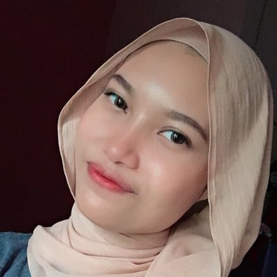 husnayda's profile picture. 