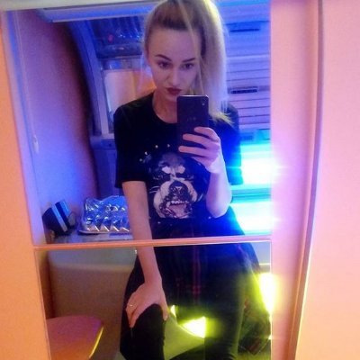 Hi! Want meet me? 😈 Find my profile and talk here: https://t.co/ZIWOWE09Kb
