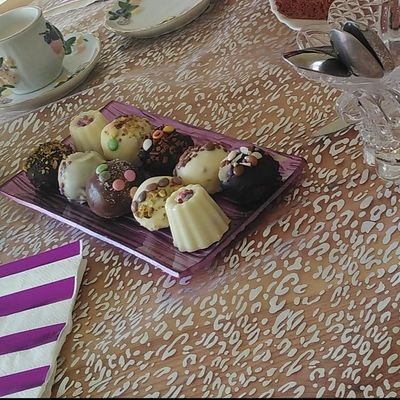 KitchenRedcat's profile picture. Cooking miaw