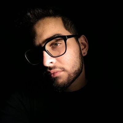 (él/he/him)
Aspiring aspirer. Graduado en Comunicación Audiovisual (UJI). Pro wrestler I guess?
Lo de las piñas @AlbertPinyasPW
Go follow @TyrisWrestling