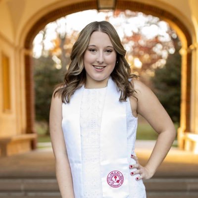 Sydney_ignet's profile picture. Miami University ‘20 | 1 Peter 1:6 | UX/UI designer