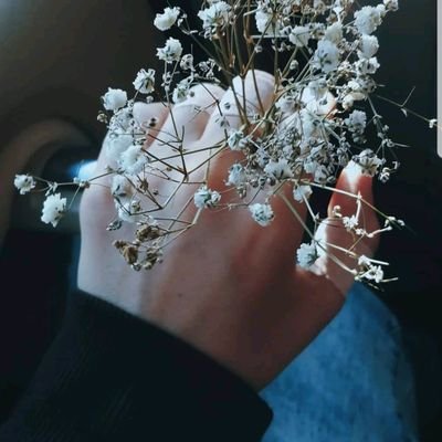 _Nada_khalid_'s profile picture. عَسَىٰ رَبُنا أَن يُبدِلَ قلقنا أمناً قَرِيباً ❤.