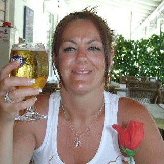 emjtom's profile picture. 