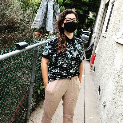 goodburger113's profile picture. copywriter copywriting @72andSunny | gay in LA 🌈