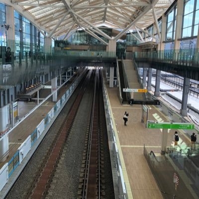 adelie_next's profile picture. ニ児のパパです。ITエンジニアしつつ、ゆるりと生活してます。