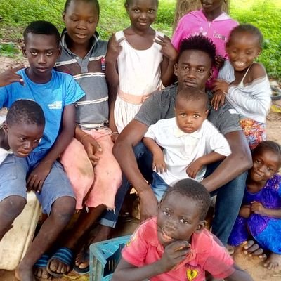 I and my family needs your help from my brothers and my sisters please please please 😭😭😭🙏🙏🙏