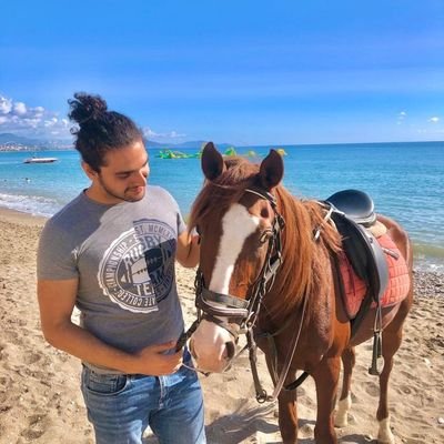 tiredcavalry's profile picture. Bir işi bitir, diğerine yönel.✨