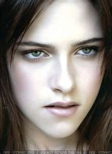 13_Isabella_13's profile picture. 