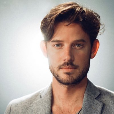 Evan Williams Profile