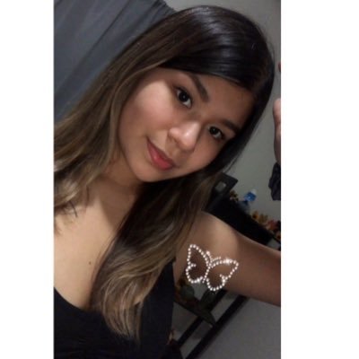 karmexks's profile picture. 