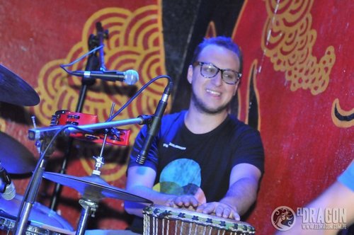 MarcialRey's profile picture. Musico: kanaku y el tigre, locutor de radio oasis,conductor del jammin por plus tv,homo sapiens.