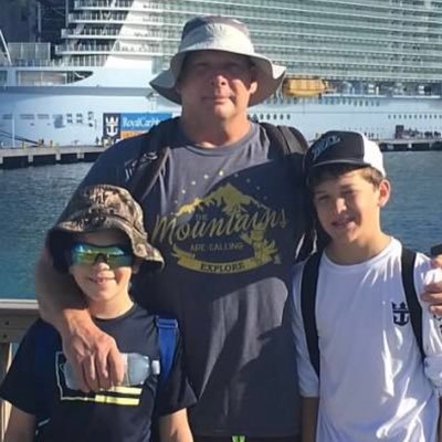 Firstof9kids's profile picture. Family