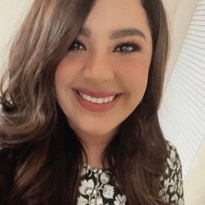 MsLimas8's profile picture. AP Human Geography & World History 🌎 • PHS 🦅