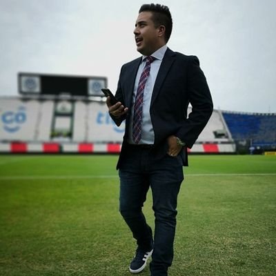 Hijo de Dios, Periodista, Relator, Caster, Conductor, Locutor, Esposo y Papá feliz.
No me hago responsable de las interpretaciones.