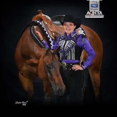 courtneykhilty's profile picture. 