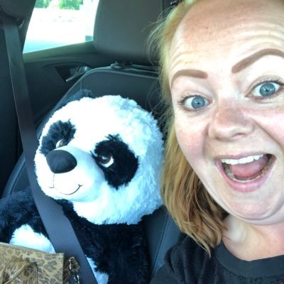 KleinRood's profile picture. ❤️ @kolthof | 💙👦🏼 Tygho | 🏡 Stiens | Fryslân Boppe | 🍱🍣🛍💄 | 🏋🏼‍♀️🚴🏻‍♀️ (ik tweet op persoonlijke titel)