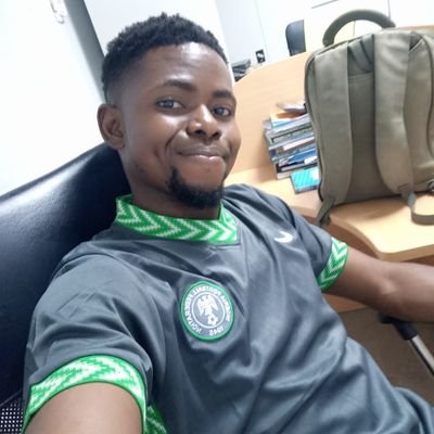 Young, cool calm & collected,,
Chelsea and Real Madrid fan..
Kobe Bryant is the 🐐
I'm Gods Plan 💯