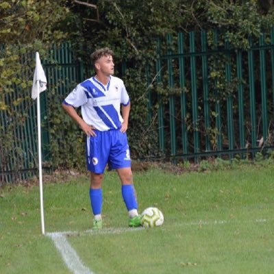 leesmit01356015's profile picture. 