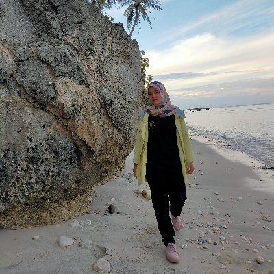 wan_erna's profile picture. Farmasis
IG @01wanerna