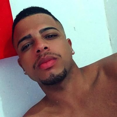 #021 🌴☀️ Solteiro -
Não escolho, fui escolhido 🔥
insta: @poxa_nand0