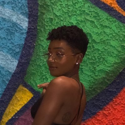 Skandace19's profile picture. Isaiah 41:10 || 1913