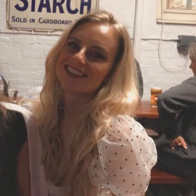 alixlouise16's profile picture. 