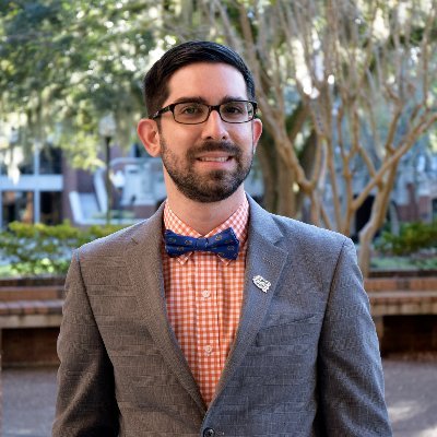 he/him/él | Counseling Psychologist | Educator | Liberator| Latinx | Queer | ¡Chévere! Lab | @UF @Cheverelab 🌈 🇨🇺 🐊 *Opinions are my own*