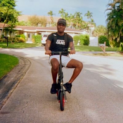 Dual sport student athlete ⚽️🏃🏾♂️|CGHS 21’ |