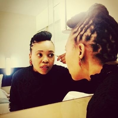 *Ngwana wa Badimo
*Qualified Chef 👩🏽🍳
*She Writes ✍️