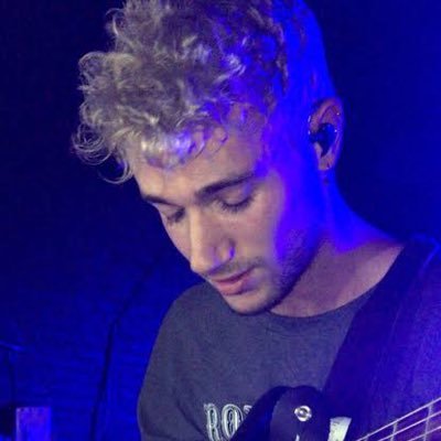 souvenirbysel's profile picture. i thought i would be good by now