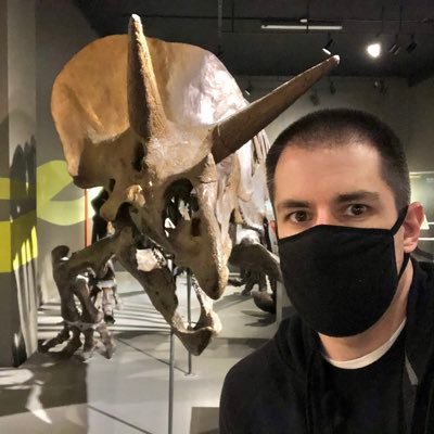 Engineer & Paleontology enthusiast🦕🦖 | Sharks are cool too🦈 | Photo documenting paleo museums | Curator of Dino Documentaries | He/Him