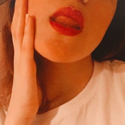 Vmigw_'s profile picture. 