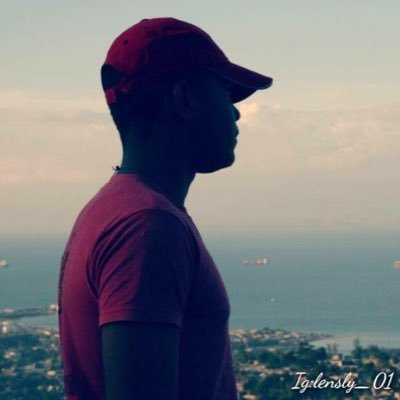 CLensly's profile picture. Lensly!