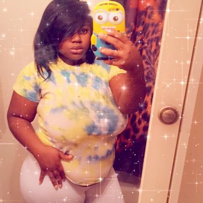 I’m a outgoing person I stick to myself until a btch try me 😘 I’m a GIRLMOM 😘 but let’s juss have fun 🤗😘 STL MADE😘 I’m 20 and I’m a ♋️ longlivemybrother💔