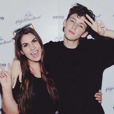 Have you heard me on the radio, did you turn it up? met troye 10/20/15 & 1/19/16 ♡TROYE FOLLOWED12/16/15♡