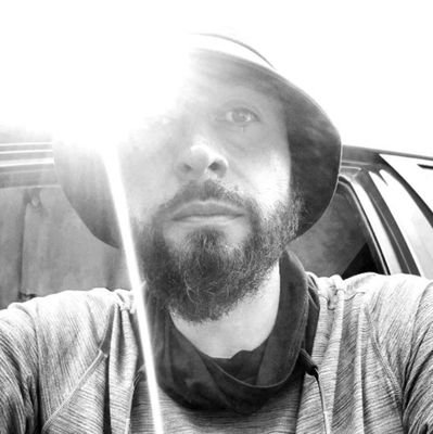 cifuentes_tito's profile picture. Persona medianamente correcta