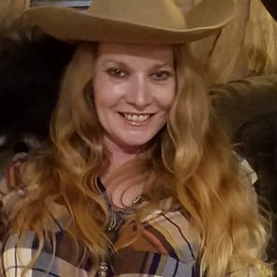 I love the movie industry (acting), music, pomeranians, oceanography and astronomy. Never been married nor do I have children, prefer the single life.