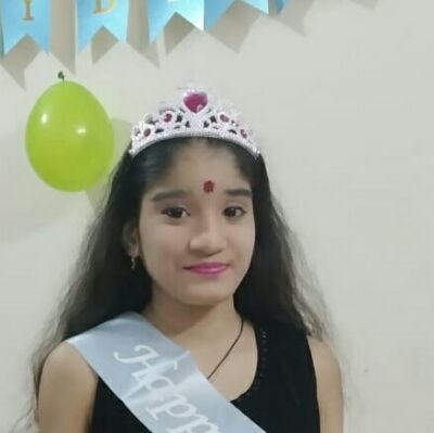 leena_rajoria's profile picture. fallen in love