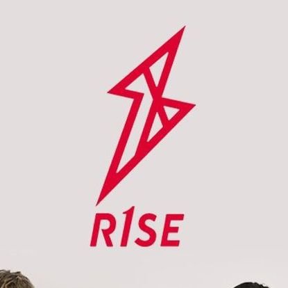 • Keep R1SE and 十二 . We will be together forever 🙆🏻‍♀️✨

“ If R1SE does not have 11 members, it is not R1SE ⚡”